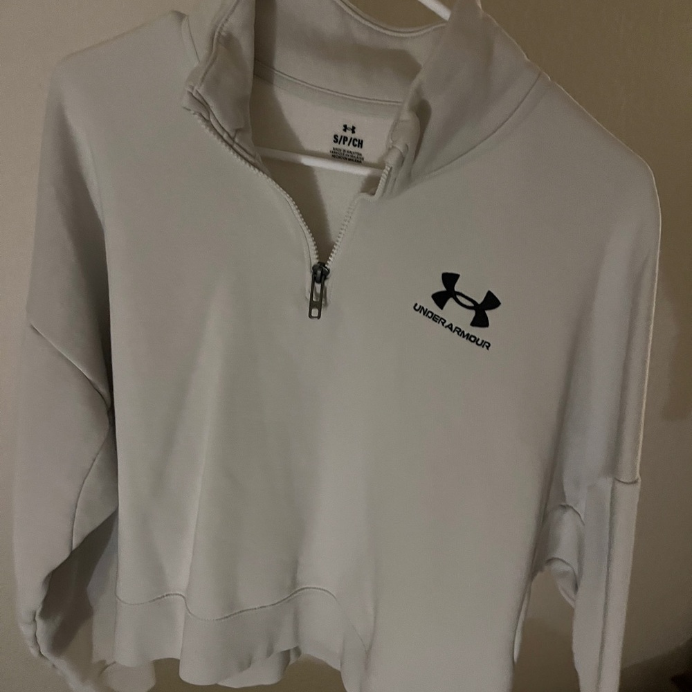 Under Armour Women's Gray Sweater